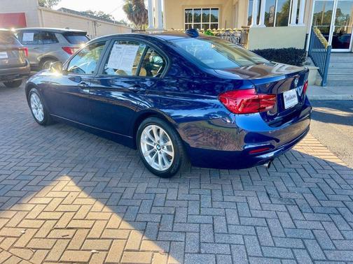 2017 BMW 320 i