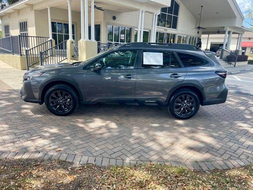 Magnetite Gray Metallic 2025 Subaru Outback Onyx Edition