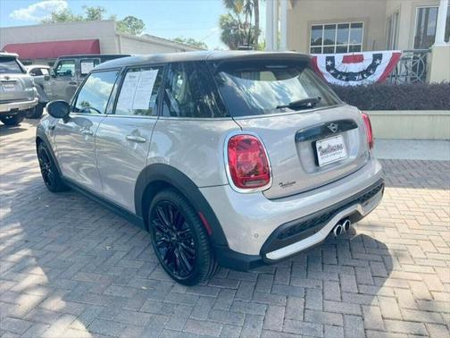 2024 MINI Hardtop Cooper