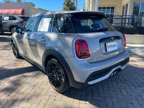 2024 MINI Hardtop Cooper