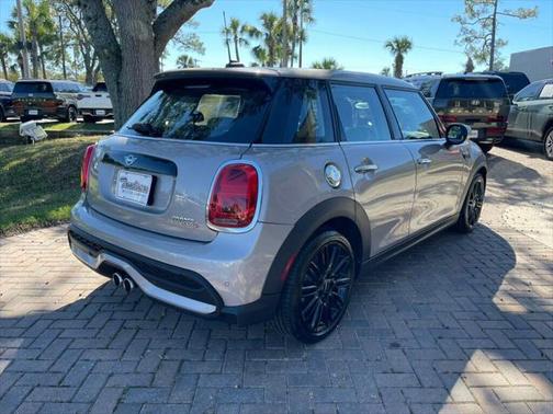 2024 MINI Hardtop Cooper
