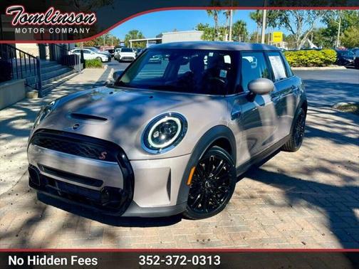 2024 MINI Hardtop Cooper