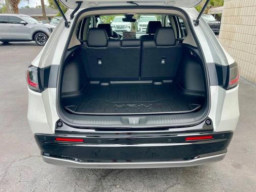 Platinum White Pearl 2026 Honda HR-V EX-L