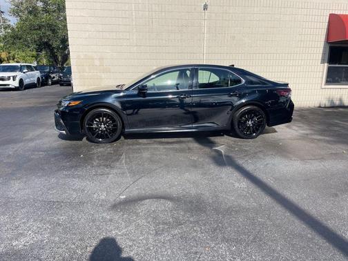 Black 2024 Toyota Camry XSE