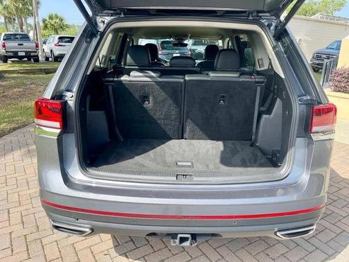 2024 Volkswagen Atlas 2.0T SE w/Technology 4MOTION