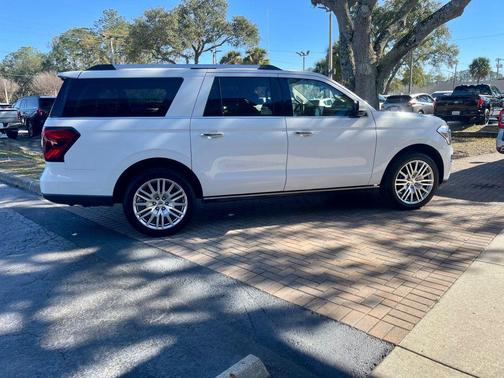 2024 Ford Expedition LIMITED