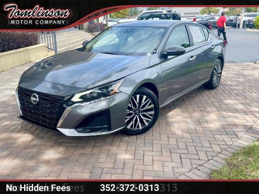 2023 Nissan Altima 2.5 SV