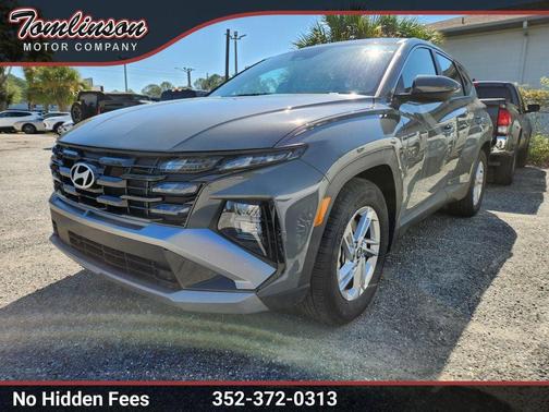 2025 Hyundai TUCSON SE FWD
