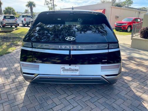 2024 Hyundai IONIQ 5 Limited