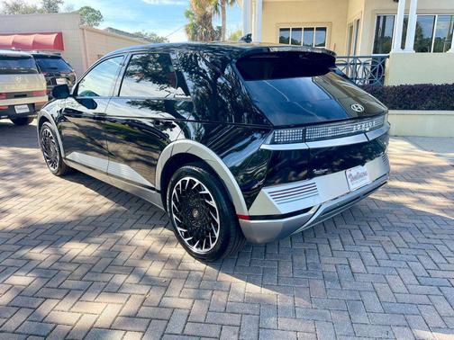 2024 Hyundai IONIQ 5 Limited