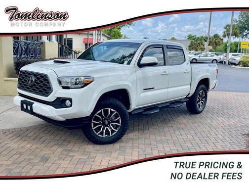 White 2022 Toyota Tacoma TRD Sport