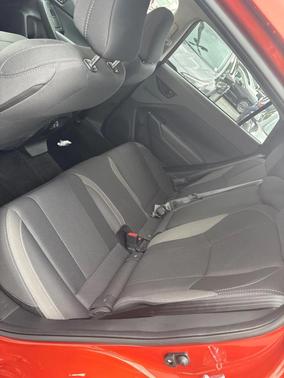 Sun Blaze Pearl 2025 Subaru Crosstrek Premium