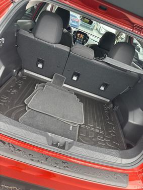 Sun Blaze Pearl 2025 Subaru Crosstrek Premium