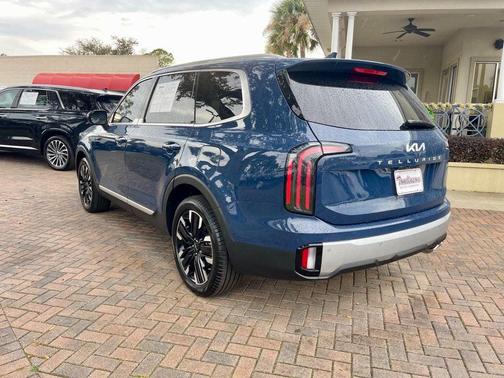 2023 Kia Telluride SX