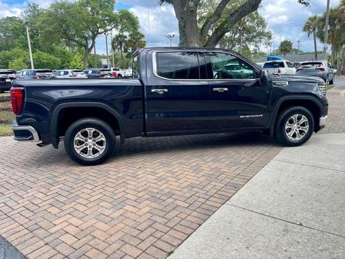Titanium Rush Metallic 2024 GMC Sierra 1500 SLT