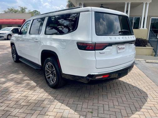 Bright White Clearcoat 2024 Jeep Wagoneer L SERIES II