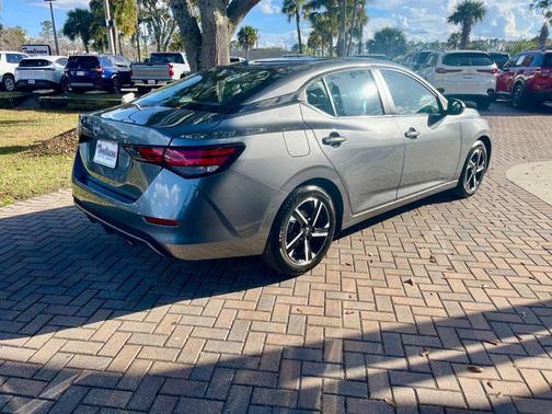 2025 Nissan Sentra SV