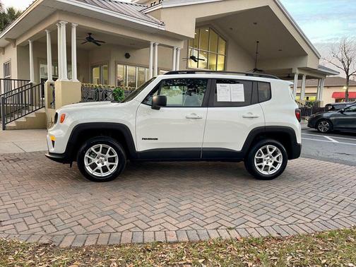 2022 Jeep Renegade Latitude