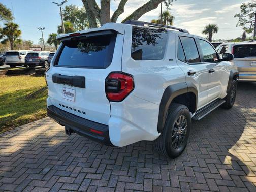 2025 Toyota 4Runner SR5