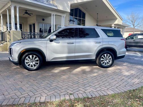 2025 Hyundai PALISADE SE