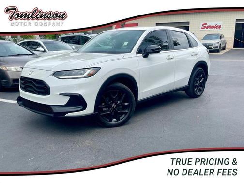 Platinum White Pearl 2025 Honda HR-V SPORT