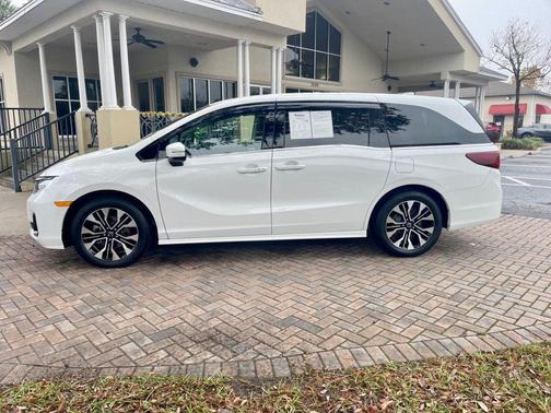 2025 Honda Odyssey Elite