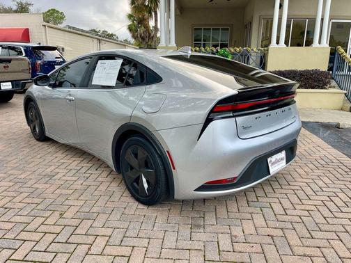 2024 Toyota Prius LE