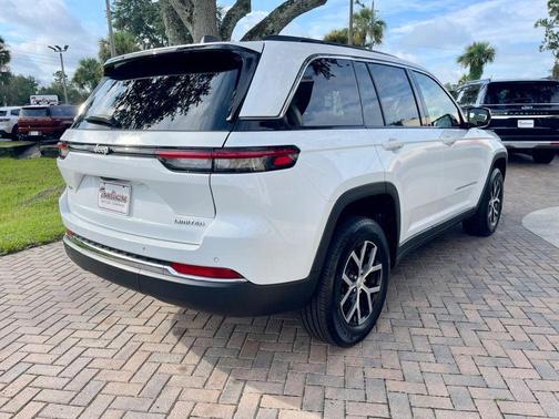 2024 Jeep Grand Cherokee Limited X