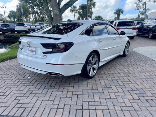 2018 Honda Accord Touring 2.0T