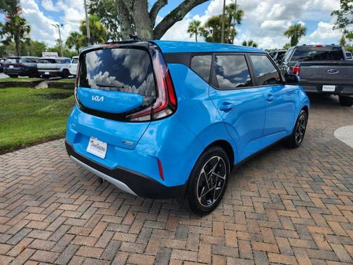 2024 Kia Soul EX IVT