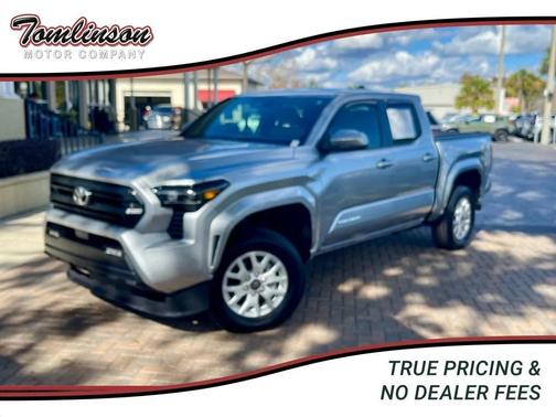 2025 Toyota Tacoma SR