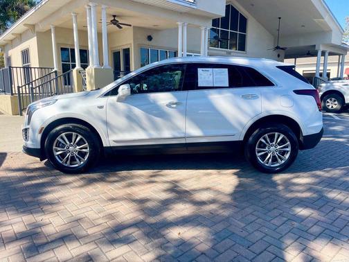 2023 Cadillac XT5 Premium Luxury