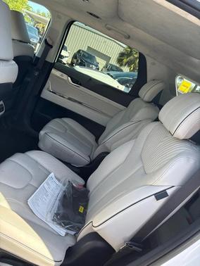 Hyper White 2025 Hyundai PALISADE Calligraphy