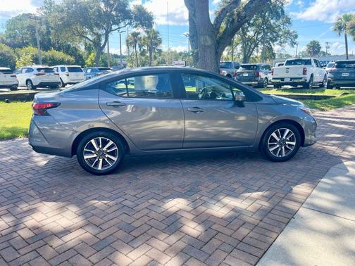 2023 Nissan Versa 1.6 SV