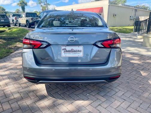 2023 Nissan Versa 1.6 SV