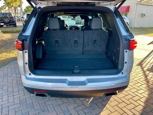 2022 Chevrolet Traverse High Country