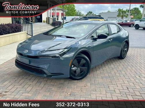 2024 Toyota Prius LE