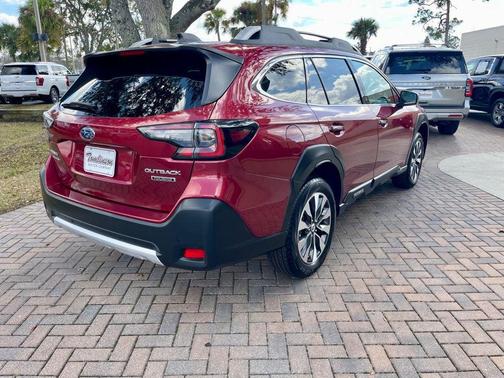 2025 Subaru Outback Touring