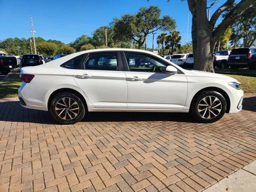 2025 Volkswagen Jetta 1.4T S