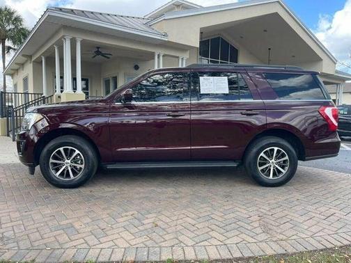 2021 Ford Expedition XLT 4x2