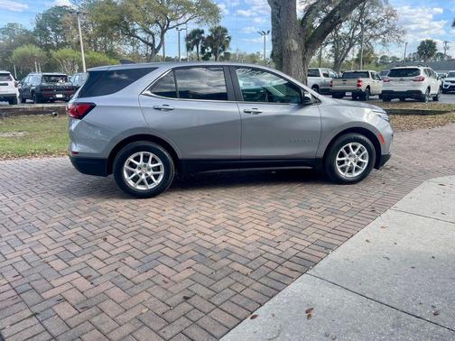 Sterling Gray Metallic 2024 Chevrolet Equinox 1LT