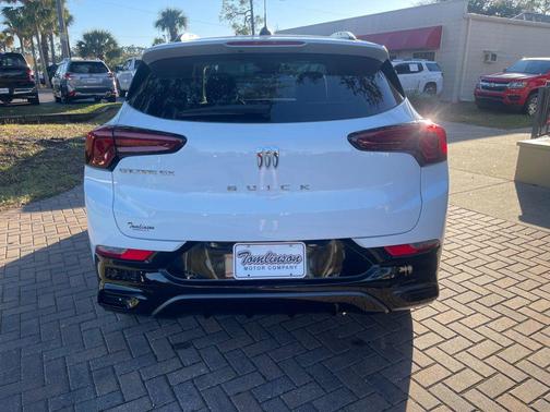 2025 Buick Encore GX Sport Touring