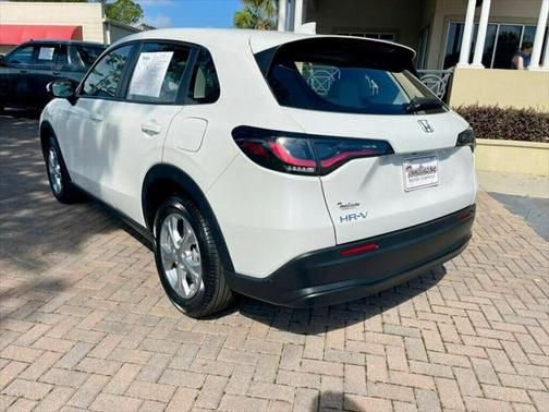 2024 Honda HR-V LX