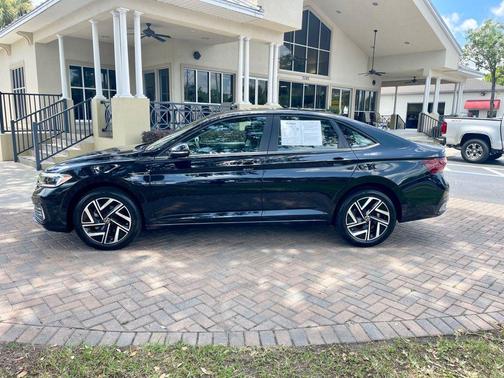 2024 Volkswagen Jetta 1.4T SEL