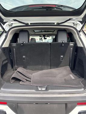 Majestic White 2025 INFINITI QX60 Luxe