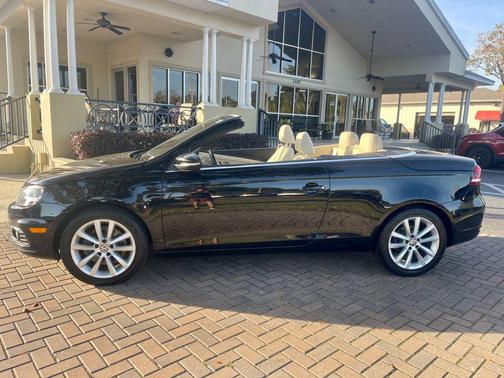 2016 Volkswagen Eos Komfort Edition