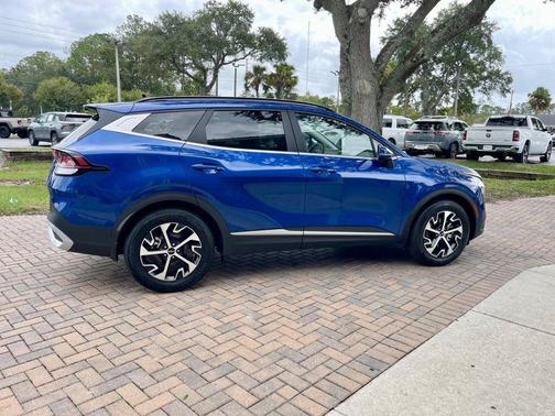 2025 Kia Sportage EX