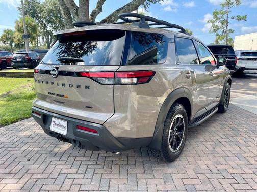 2024 Nissan Pathfinder Rock Creek 4WD