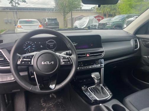 Dark Ocean Blue 2025 Kia Seltos EX