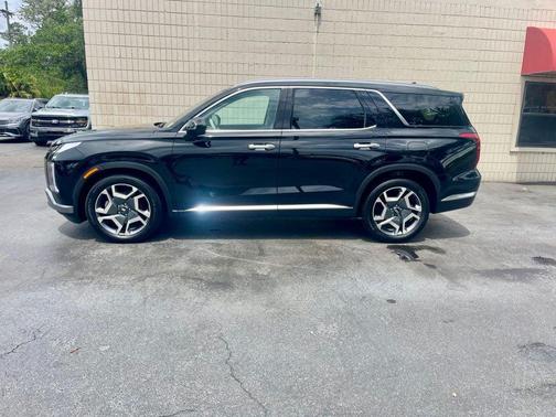 Abyss Black Pearl 2025 Hyundai PALISADE Limited